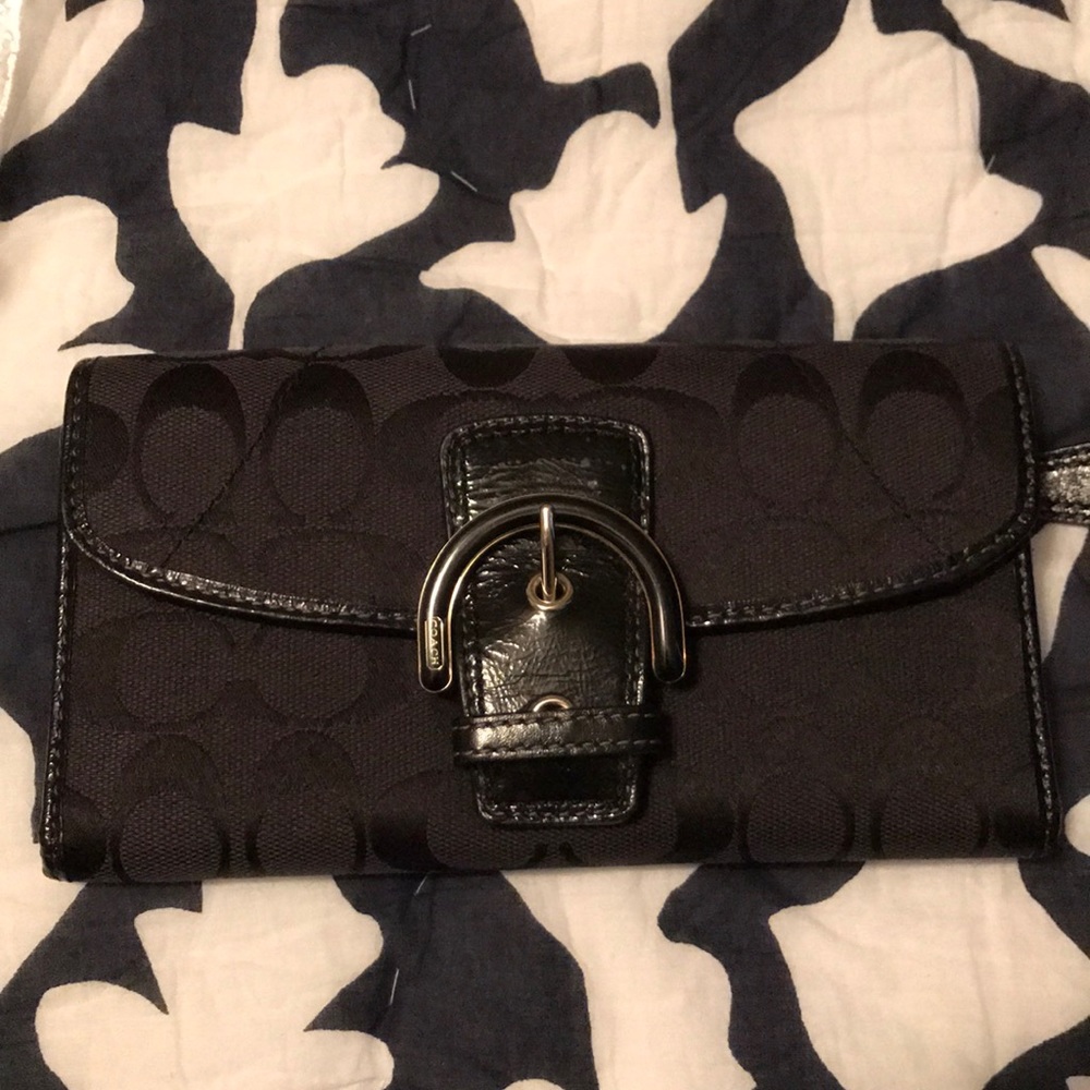 Coach wallet